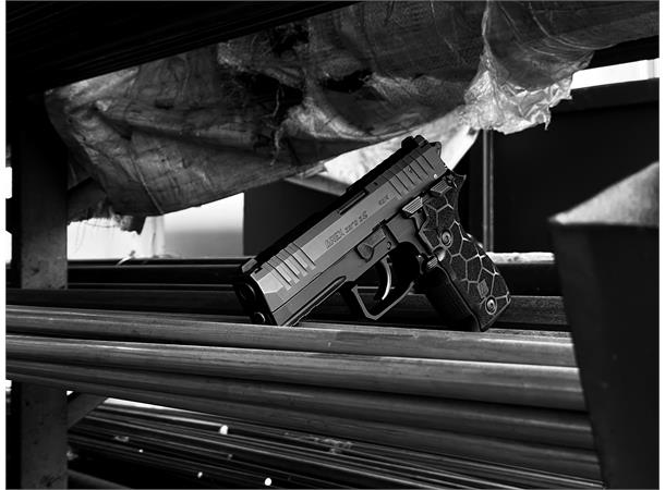 Arex Zero 2 Optics Ready. Pistol 9x19mm Standard, Black, 11cm pipe