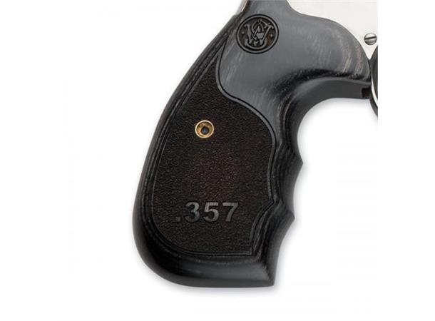 Smith & Wesson 686 PLUS 3-5-7-Series 5" .357 Mag. 7-skudd DASA 5"/12,7 cm løp