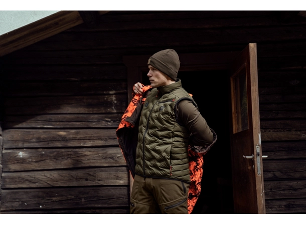 Härkila clim8 Insulated vest Willow green