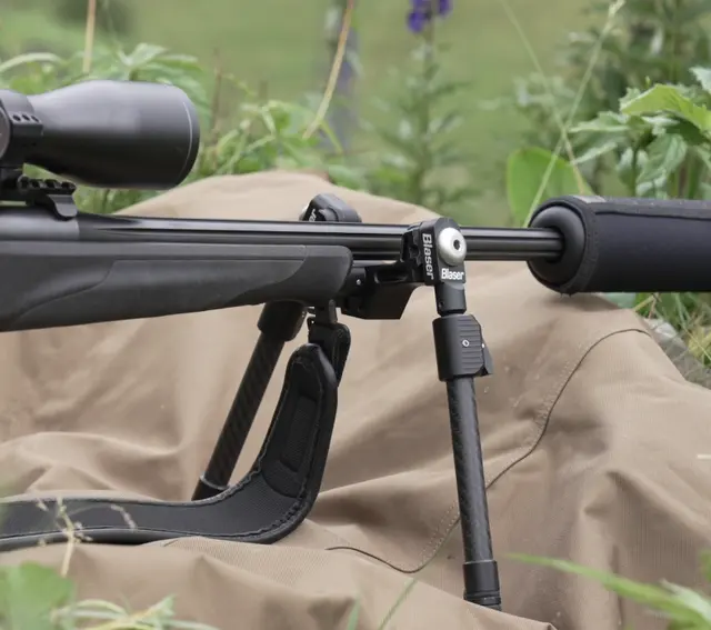 Blaser Ultimate Bipod Set Standard 17mm Bipod Set med Forskjefte for R8 Ultimate 