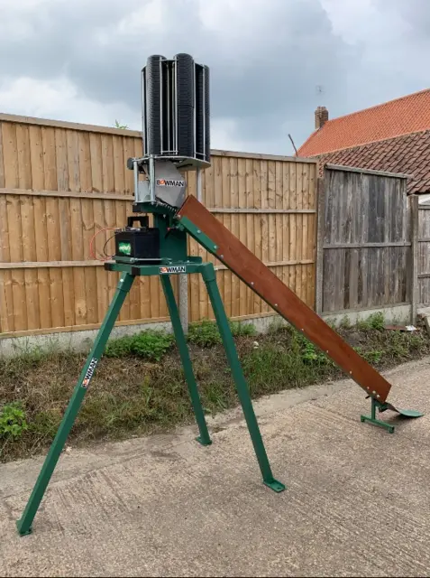 Bowman Supermatch Squirrel Trap Incl. Chute, Legs  for Squirrel Trap 