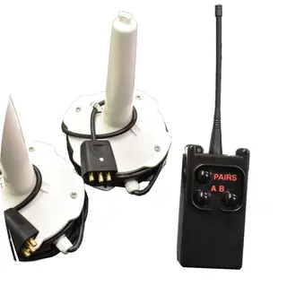 Bowman SUPERMATCH-Sporting 2 Radio 3 Button Transmitter &amp; 2 Receivers