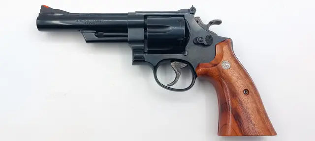 Brukt - Smith & Wesson Mod 544 .44-40. 12,7 cm 