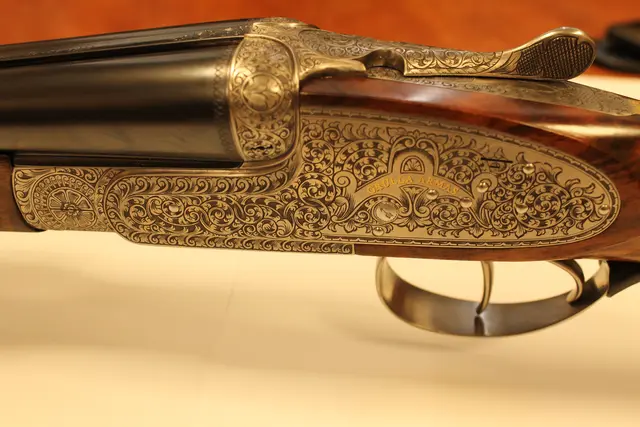 Grulla Royal Anniversary model 90 Years Cal. 12 - S/S H&H Gravering 